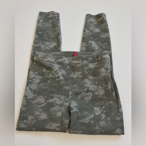 SPANX Pants - Spanx Jean-ish Leggings Size Small Gray Camo